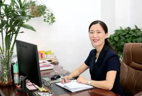 武大辅导员吃瓜事件真相,武大辅导员吃瓜事件背后的真相与反思