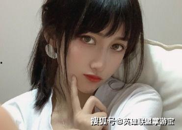 女主播吃瓜事件,揭秘网络直播界的惊人内幕